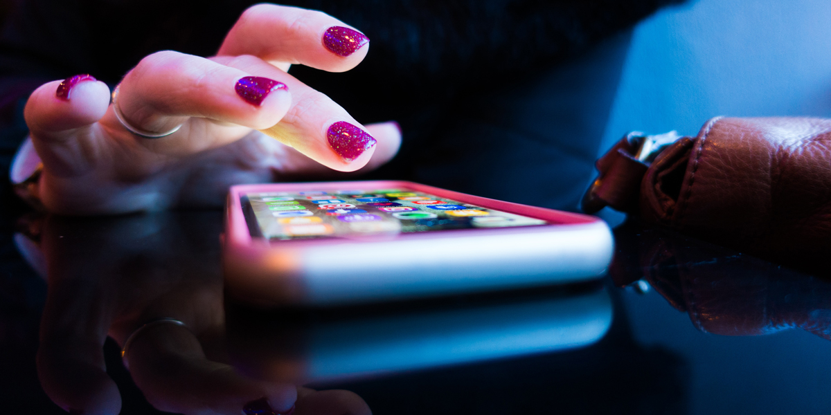 Qué hacer ante el bombardeo de fake news